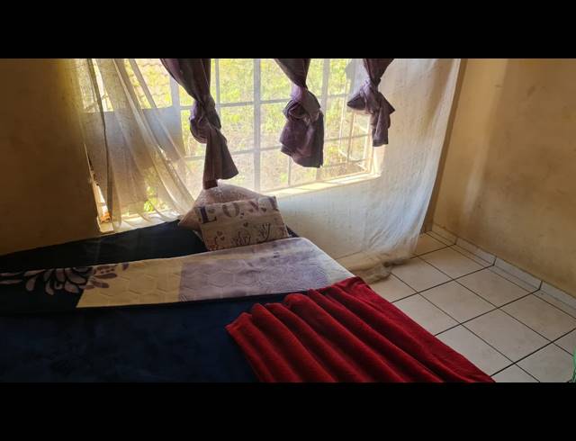 2 BEDROOM APARTMENT FOR SALE IN RUSTENBURG CENTRAL